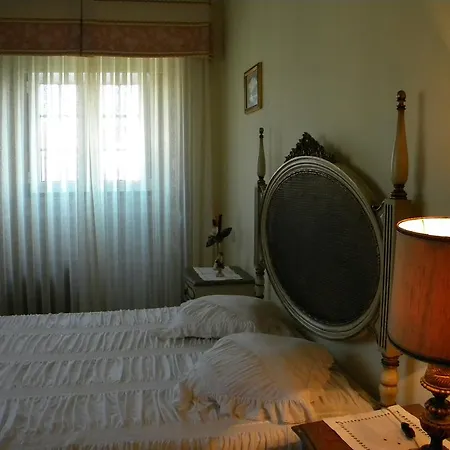 Casa De *