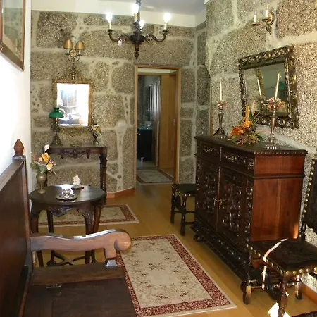 Casa De * Arnoso